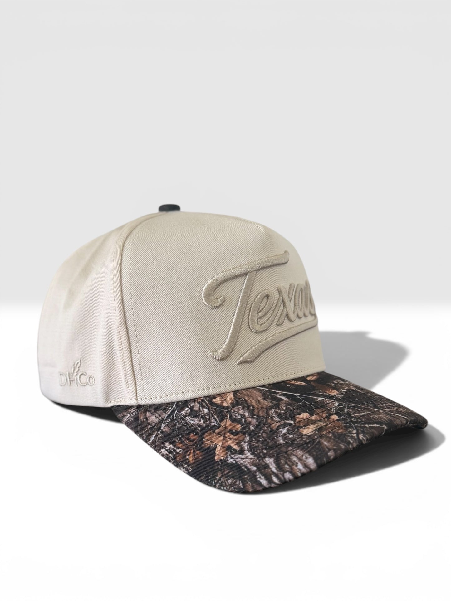 The Texas Script hat - Backwoods Camo
